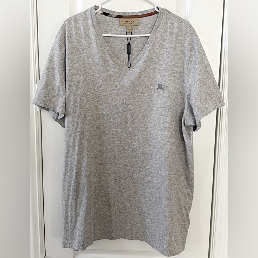 Authentic Burberry Light Gray V-Neck Cotton Mens T-Shirt XXL